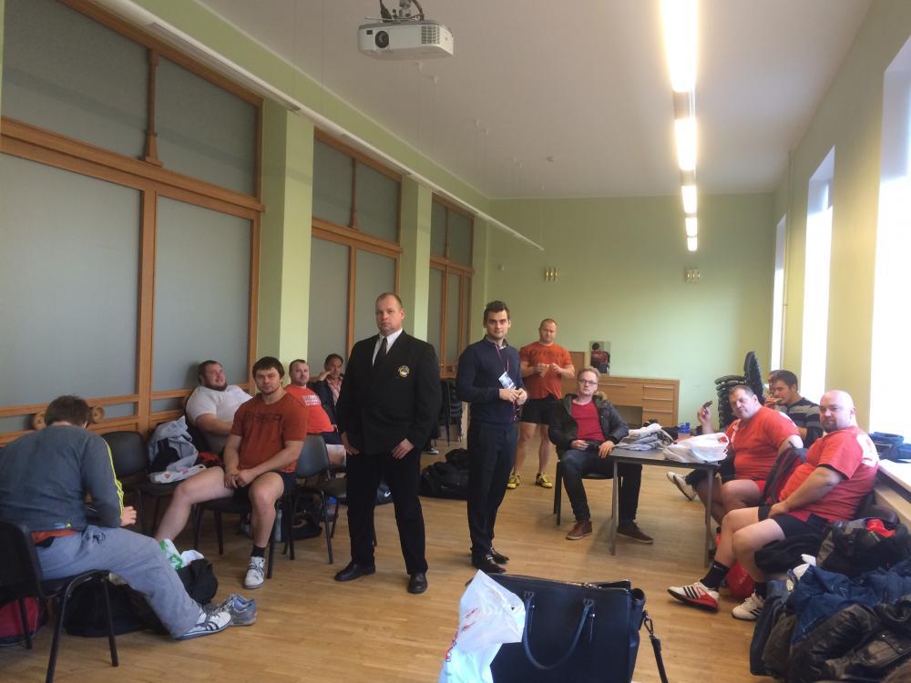 post-18803-0-74565600-1446286442_thumb.j