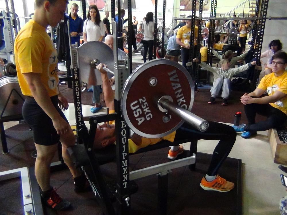 post-26029-0-42725300-1443866054_thumb.j