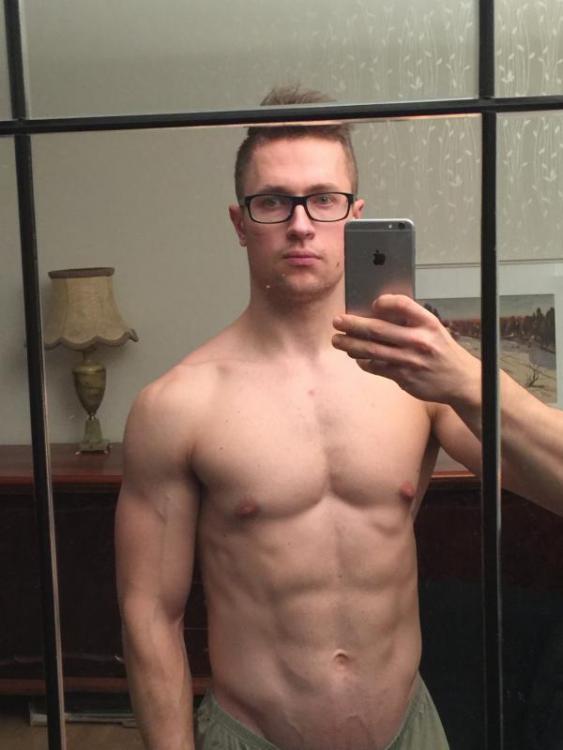 post-26157-0-06281200-1445451266_thumb.j