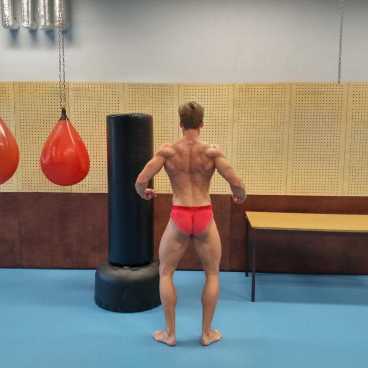 post-28465-0-65912800-1444288827_thumb.j