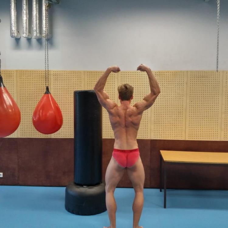 post-28465-0-98866000-1444288777_thumb.j