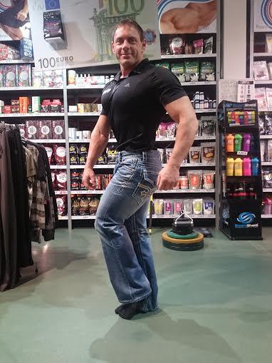 post-31592-0-95030500-1444812150_thumb.j