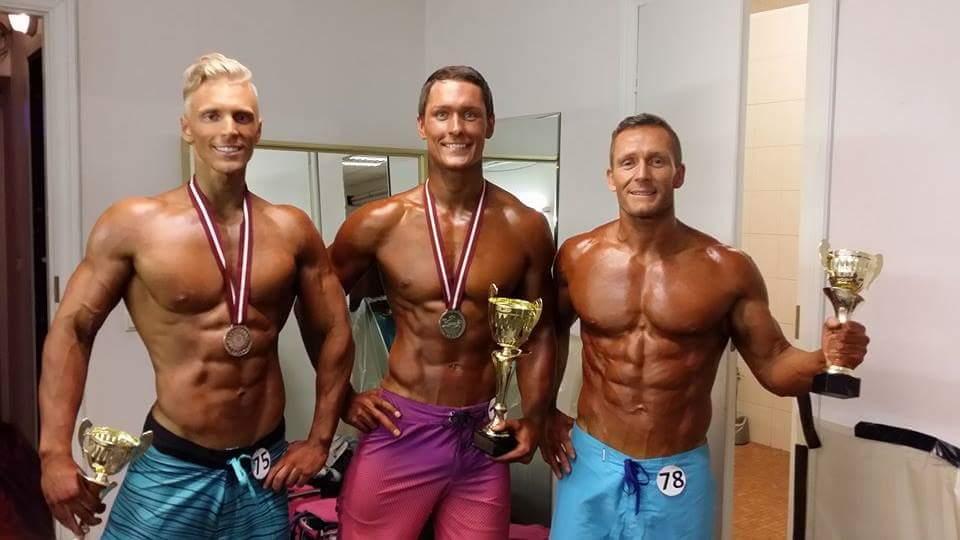 post-37415-0-86709100-1445804984_thumb.j