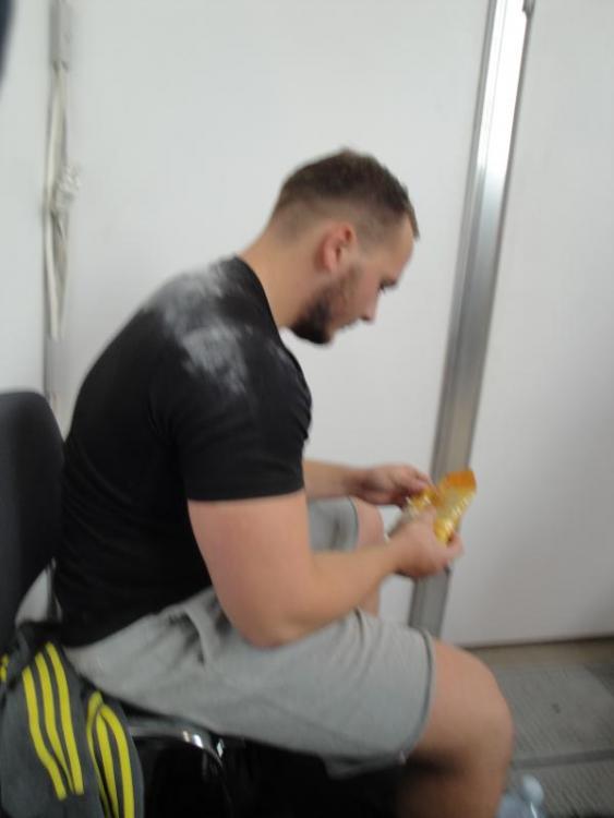 post-5277-0-84524700-1443975277_thumb.jp