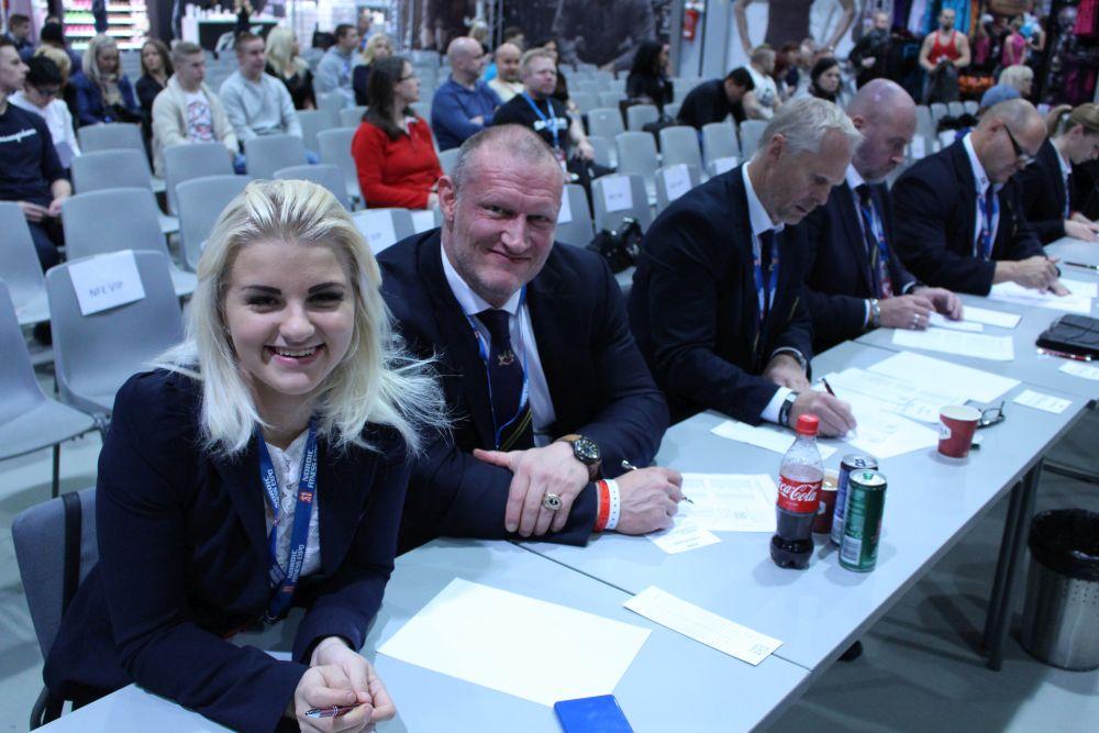 post-6888-0-65805800-1444582926_thumb.jp