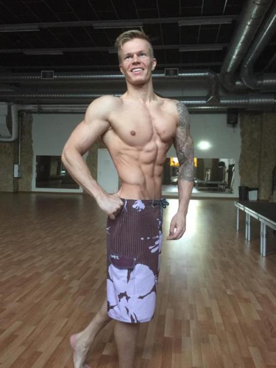 post-8977-0-97687600-1445714272_thumb.jp