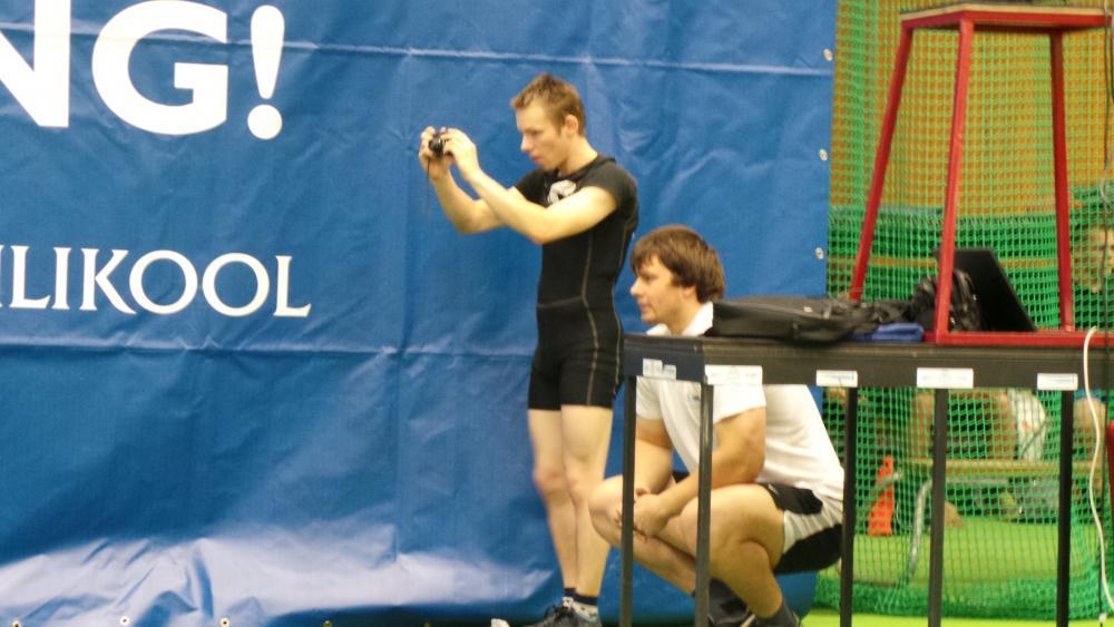 post-17039-0-09606100-1385199615_thumb.j