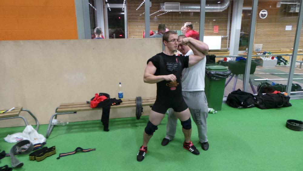 post-17039-0-10726700-1385290919_thumb.j