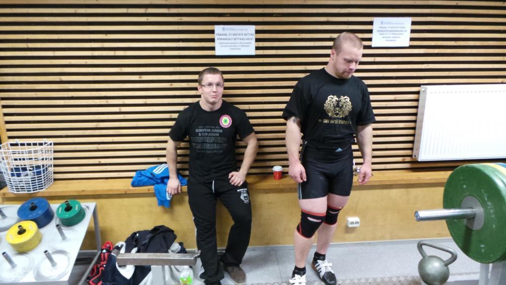 post-17039-0-30871500-1385289827_thumb.j