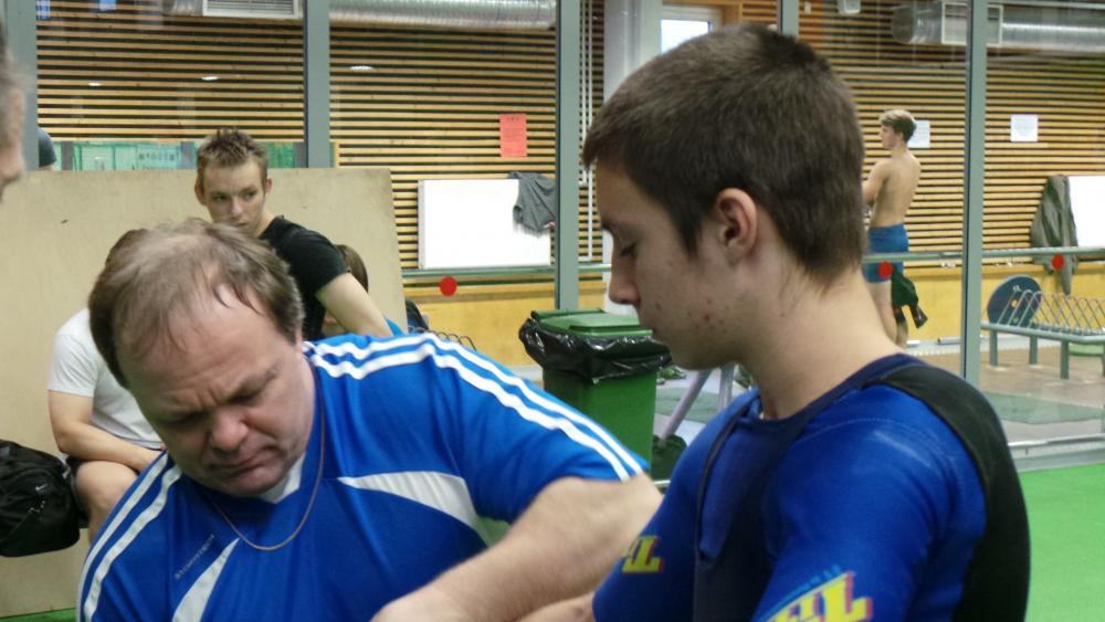 post-17039-0-39292700-1385203020_thumb.j