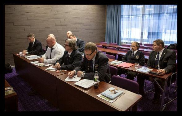 post-6888-0-03454600-1385487118_thumb.jp