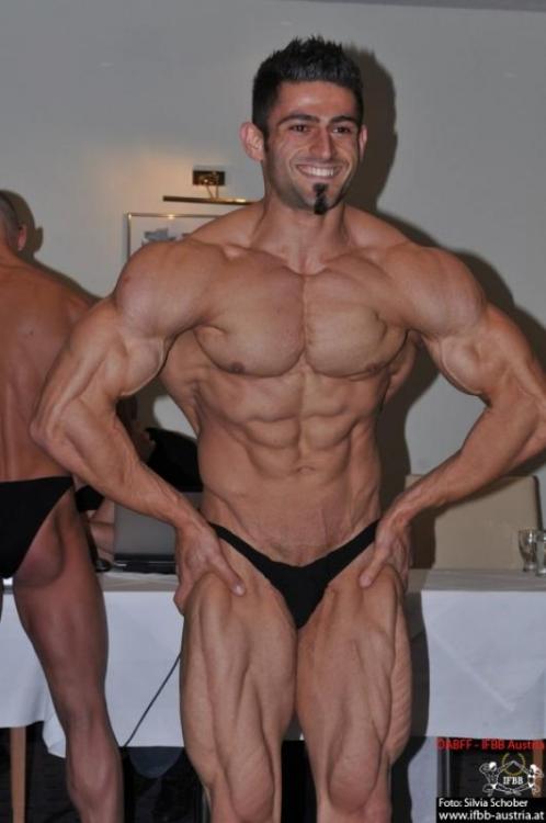 post-6888-0-24256500-1384597687_thumb.jp