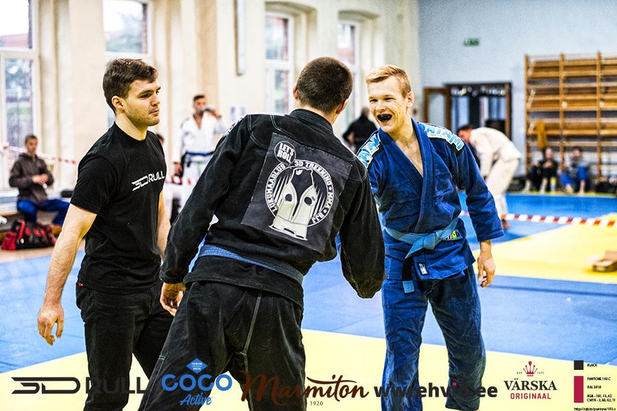 post-15103-0-25058600-1416745127_thumb.j