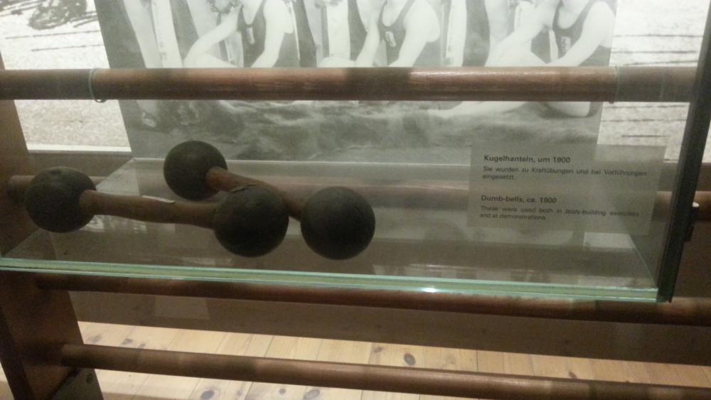 post-20384-0-65882500-1416678365_thumb.j