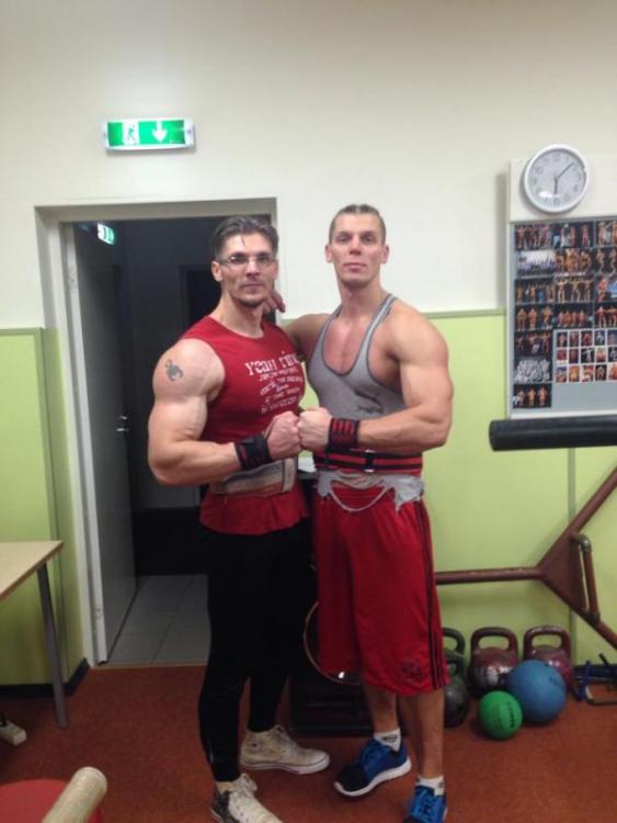 post-28465-0-34120700-1415388824_thumb.j