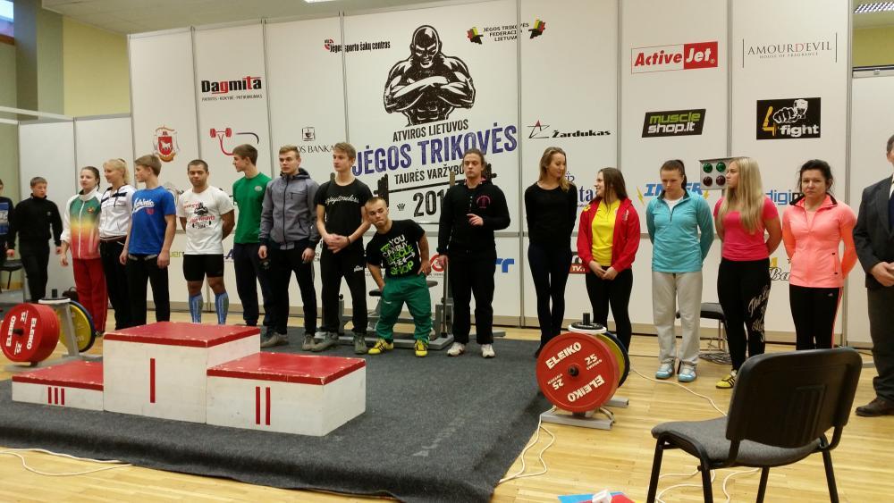 post-20384-0-04006500-1448720199_thumb.j