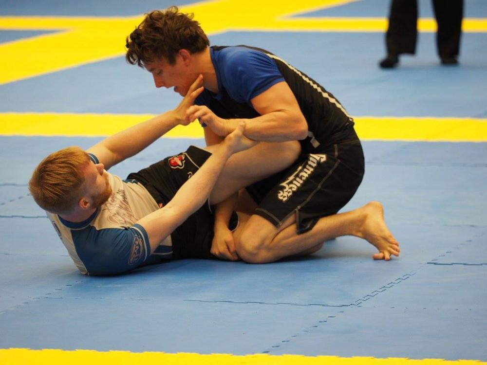 post-27690-0-57349300-1448008473_thumb.j