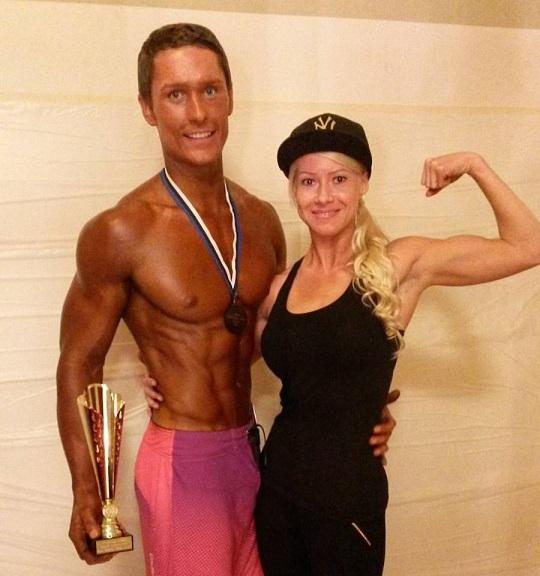 post-37415-0-34568700-1446400439_thumb.j