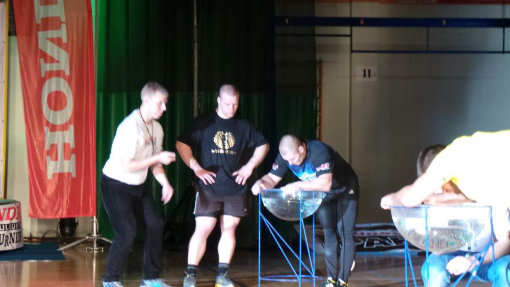 post-17039-0-07319600-1388243226_thumb.j