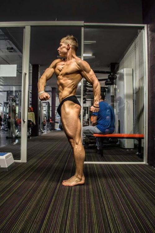 post-19003-0-87742900-1418227827_thumb.j