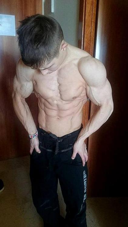 post-24563-0-68712700-1418377331_thumb.j