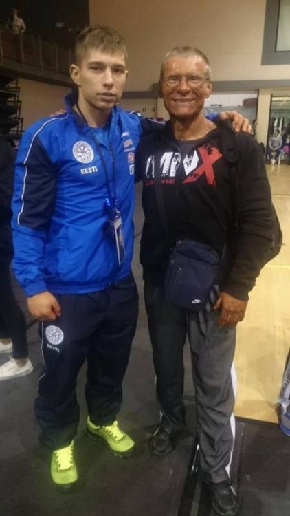 post-26029-0-44970800-1418500372_thumb.j