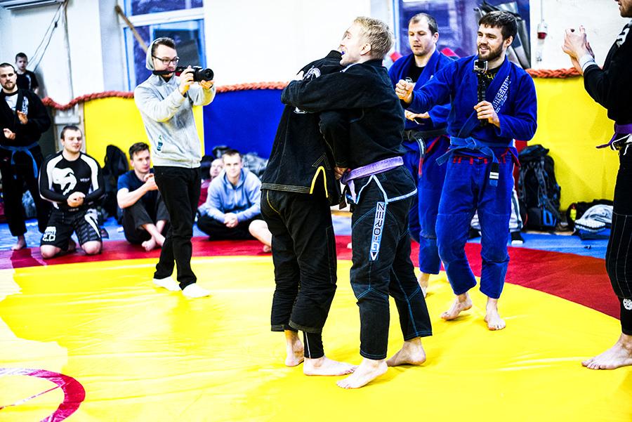 post-6272-0-01833500-1417781603_thumb.jp