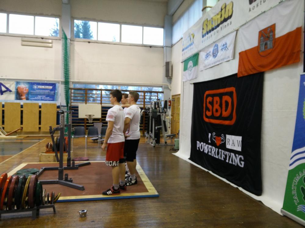 post-23749-0-29823300-1449908943_thumb.j