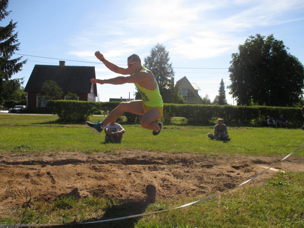 post-4071-0-23177600-1451417233_thumb.jp