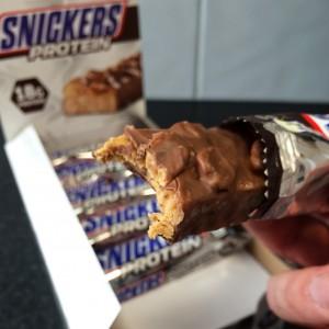 Snickers-Bitten-300x300.jpg.8c7d4c2eba65df62c6e02d1cbc2746ae.jpg